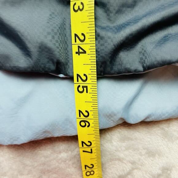 Mountain Hardware Primaloft Jacket Womens 10 Blue Reversible Quilted Outdoor - Picture 16 of 16